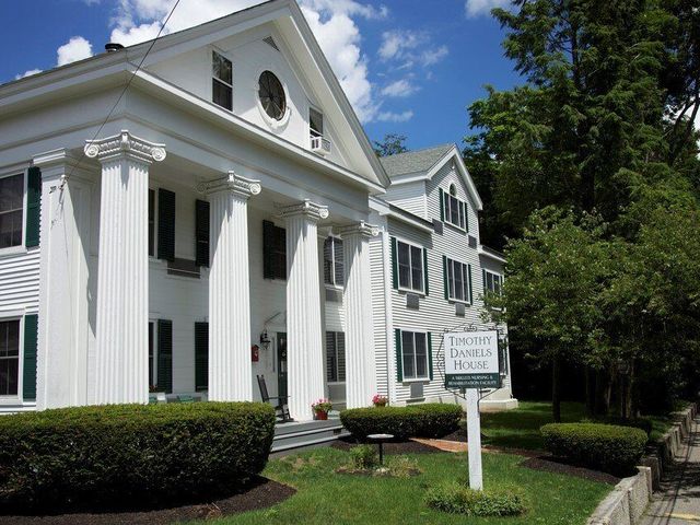 TIMOTHY DANIELS HOUSE Assisted Living Home Image in HOLLISTON, MA